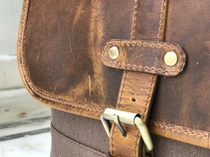 Zakara Leather Messenger Bag